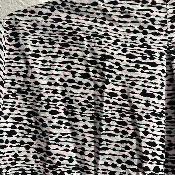 COS Abstract button down Top (oversized) - Picture 8 of 8